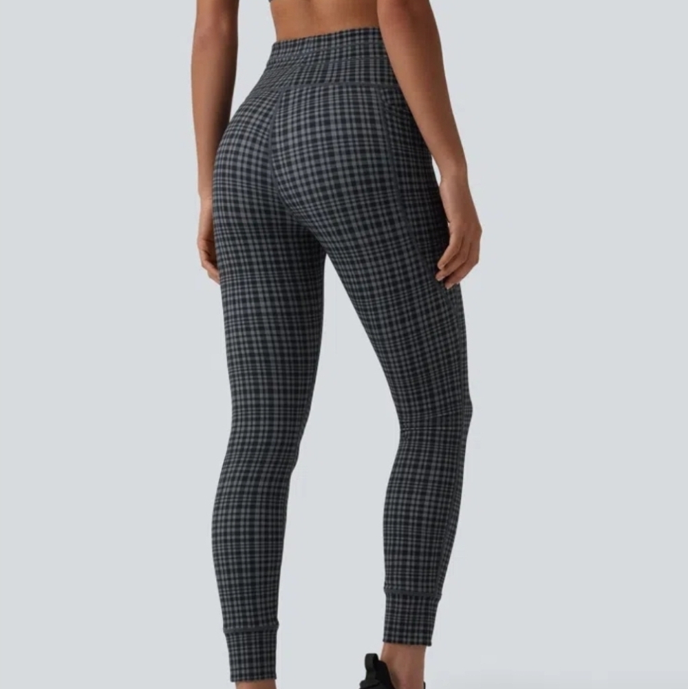 HALARA Black and Gray Check Plaid Leggings Sz.Small - Picture 3 of 9